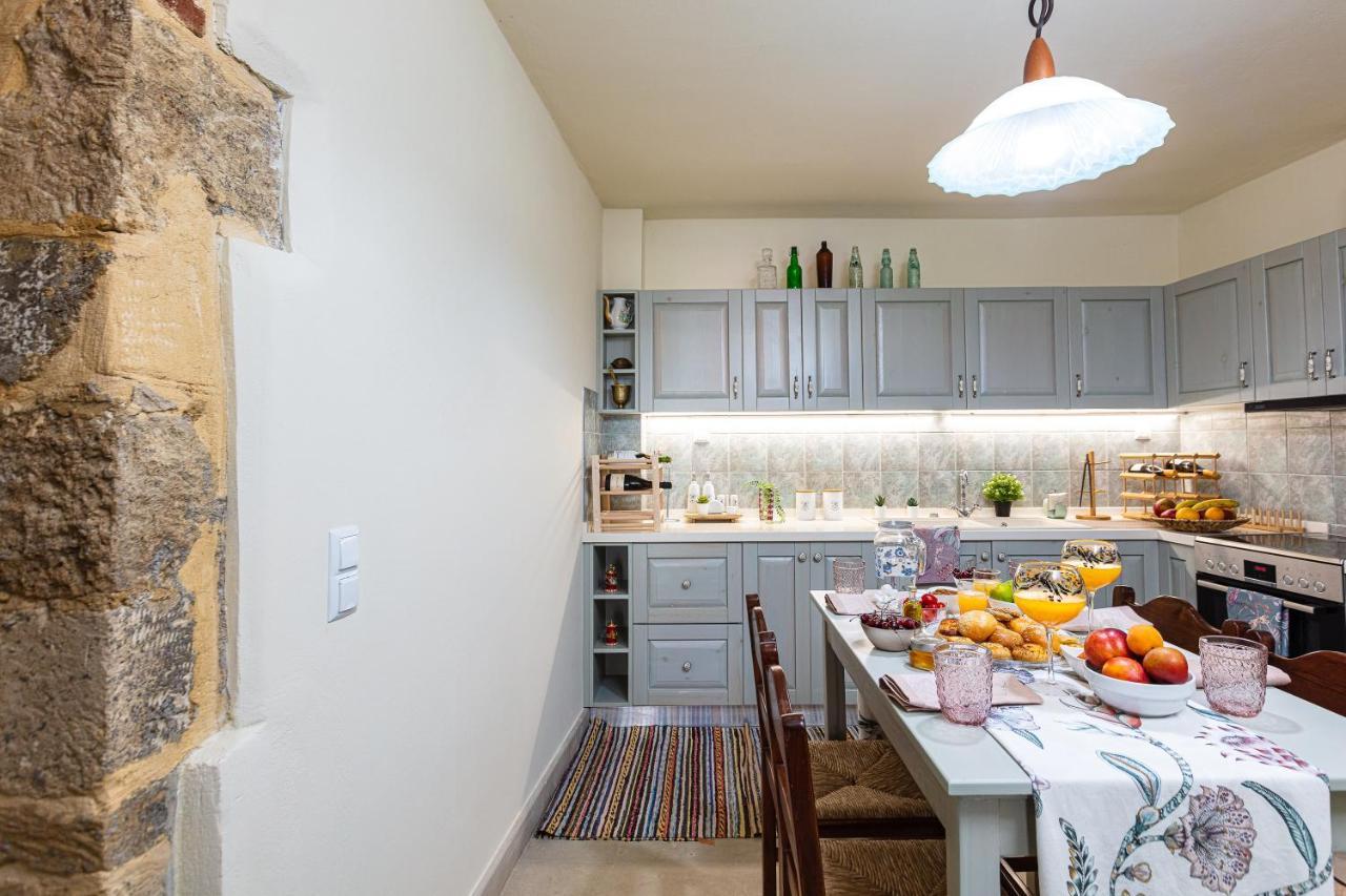 Villa Aprinia Karé Zewnętrze zdjęcie